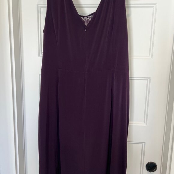 NWT London Times Women Size 20W Eggplant Violet Lace V-Neck Sheath Dress - Picture 7 of 11
